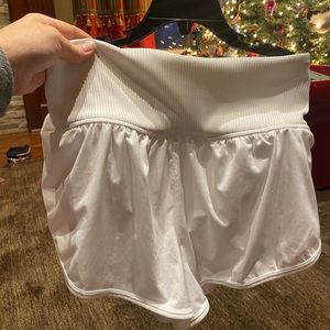 Free people Movement white short